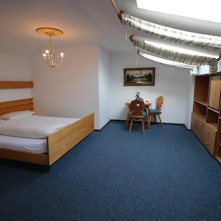 Erlebnislandgasthof Neiderhell 3*